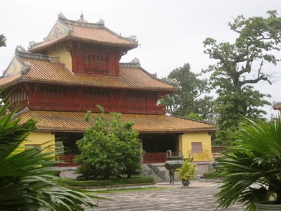 Imperial_palace